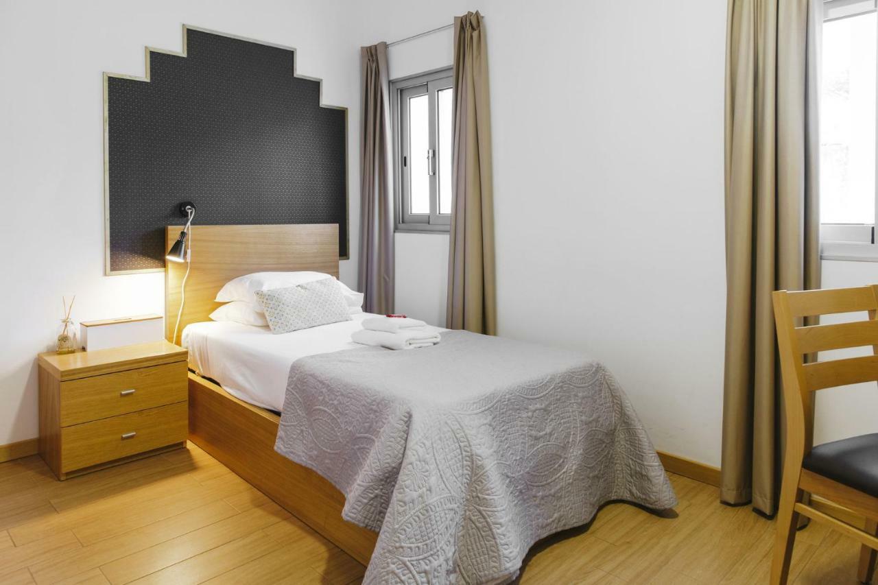 The Colony Guest House Porto Bagian luar foto